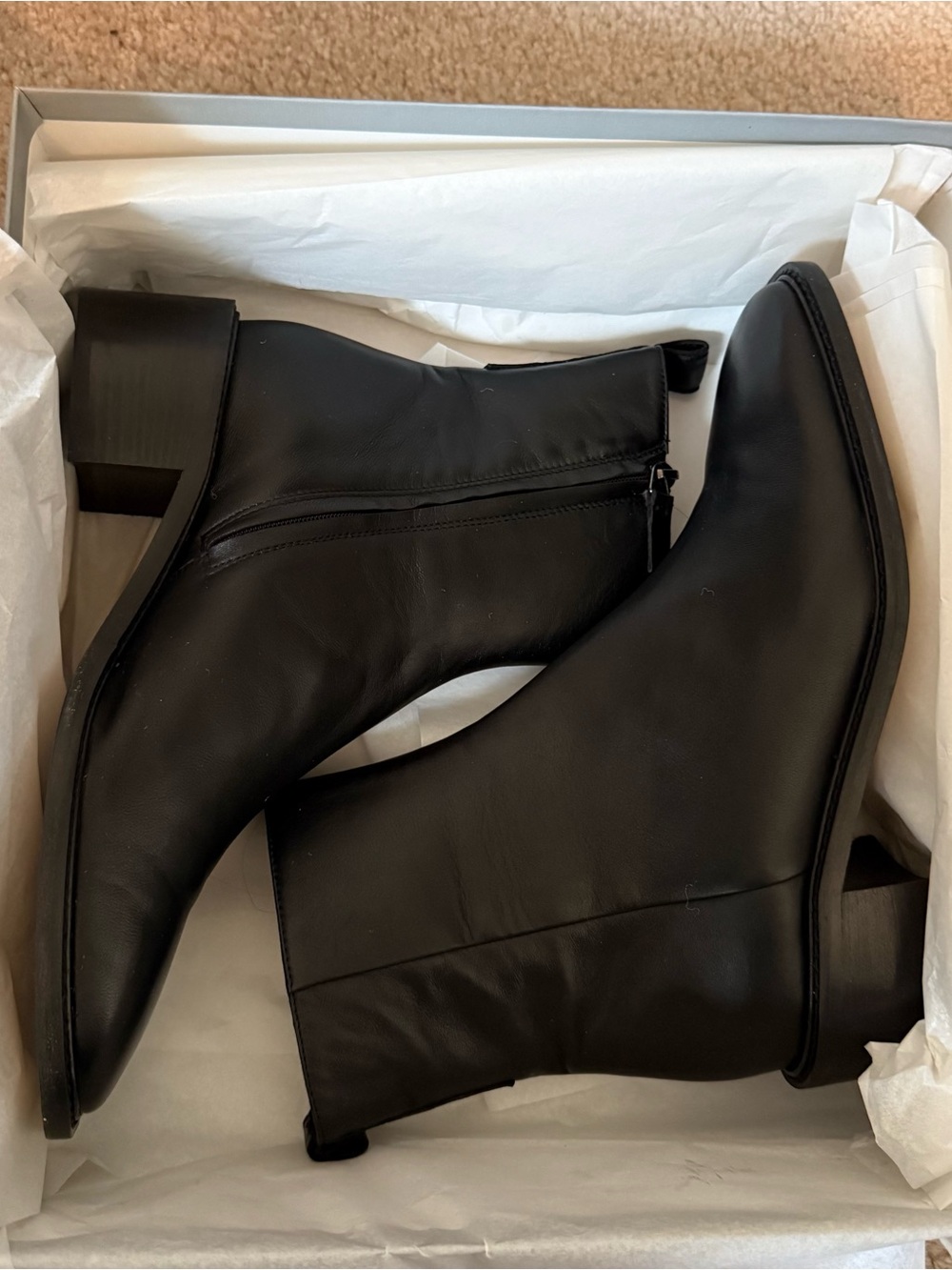 NIB Everlane City Boot in Black 8